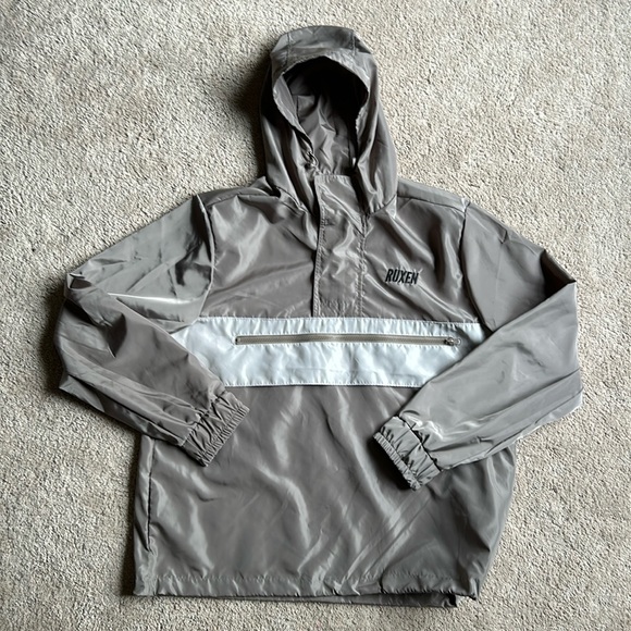 Ruxen Other - Ruxen Large pullover windbreaker